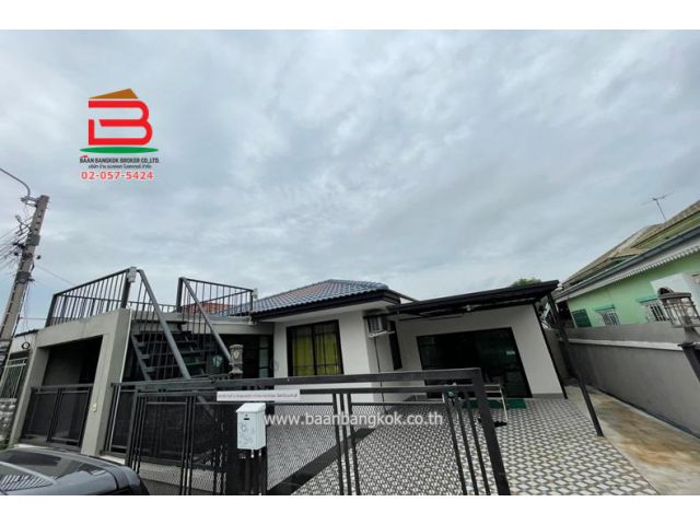 ทาวน์เฮาส์ หมู่บ้าน พฤกษา 3 ซอยวัดลาดปลาดุก เนื้อที่ 34 ตรว. ใกล้อบต.บางคูรัด ถนนซอยวัดลาดปลาดุก ตำบลบางคูรัด อำเภอบางบั
