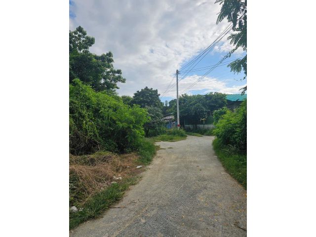 Vายที่ดินแนวบ้านสวน​ขนาด ​ 1ไร่​ ต.บางพระ​อ.ศรีราชา​ จ.ชลบุรี สามารถขยายได้ถึง​ 3ไร่ครับ ใกล้ตลาดนัดทางรถไฟหินเพลิง