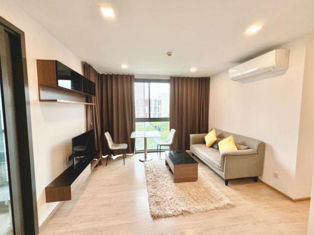 Taka Haus for rent 2 bedrooms 2 bathrooms 59 sqm rental 35,000 baht/month