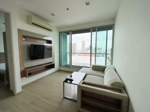 Rhythm SUkhumvit 50 for rent 1 bedroom 1 bathroom 45 sqm rental 25,000 baht/month