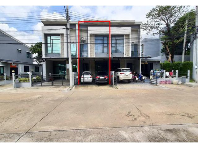 ขายทาวน์เฮ้าส์ หมู่บ้านพลีโน่ พหลโยธิน-วัชรพล ถนนเพิ่มสิน เขตสายไหม กรุงเทพมหานคร