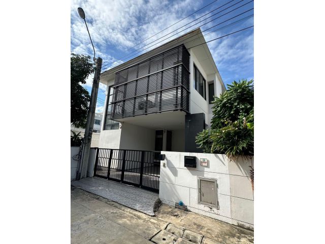 ให้เช่าบ้านเดี่ยว เซนมูระ ศรีนครินทร์-บางนา  ZENMURA Srinakarin-Bang Na Village