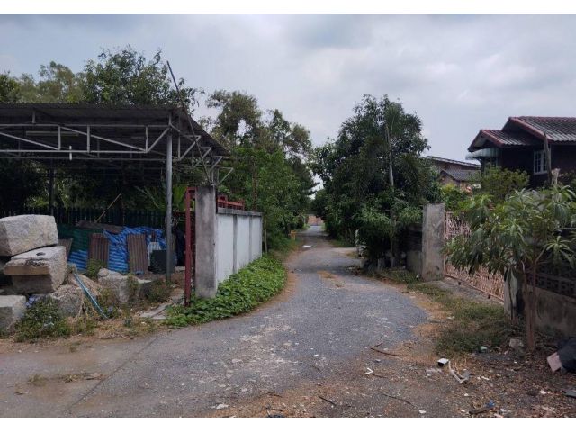 ที่ดินบรมราชชนนี ซอย78 ที่ดินตลิ่งชัน เข้าจากถนนบรมราชชนนีประมาณ 400 เมตร