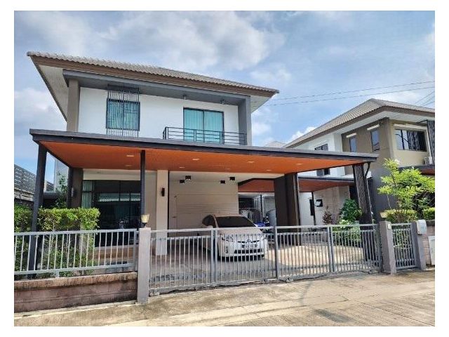 ขายบ้านเดี่ยว H. Cape Serene บางนา-สุขาภิบาล 2 ราคาเพียง 6.9 ล้านบาท