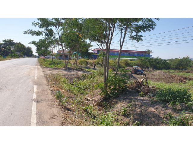ขายด่วน ที่ดินทำเลหน้ากว้าง36x40ม.ติดถนนดำซอย11