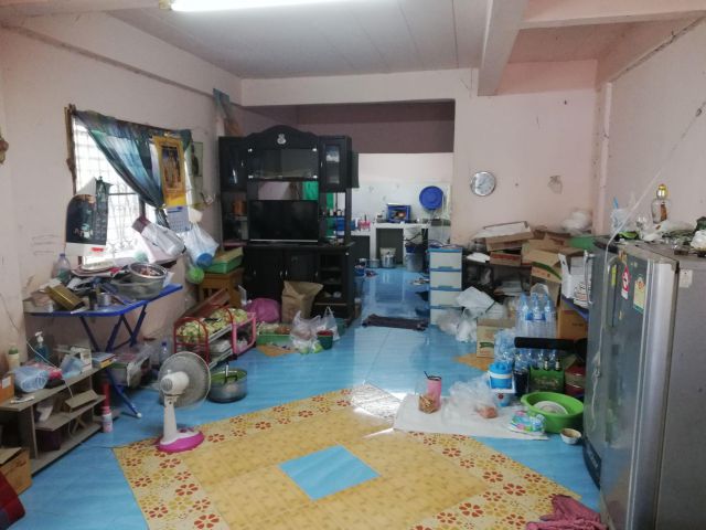ขายทาวน์เฮ้าส์ อ.บางบัวทอง จ.นนทบุรี 16วา 2.15ล T0966458046