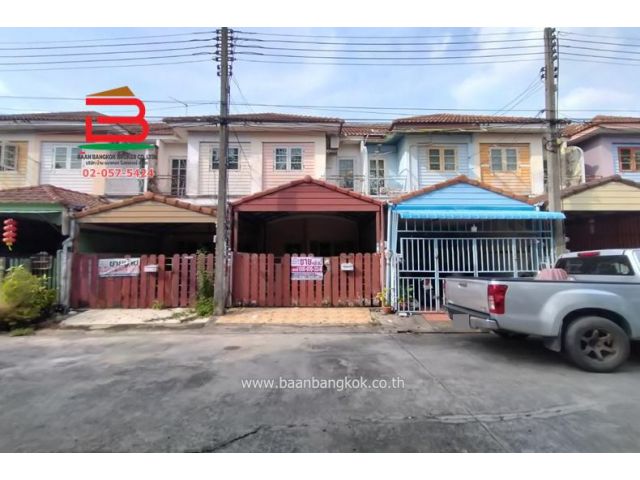 ทาวน์เฮาส์ หมู่บ้าน สวัสดี สายไหม-หทัยราษฎร์ เนื้อที่ 18.9 ตารางวา (ซอยหทัยราษฎร์ 2, ซอยกิตติศักดิ์ 1)