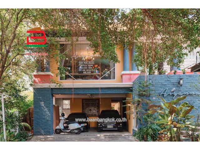 ที่ดินพร้อมบ้าน สตรีวิทยา 2 ซอย 11 เนื้อที่ 33 ตรว. ใกล้ร.ร สตรีวิทยา 2 ถนนโชคชัย 4 แขวงลาดพร้าว เขตลาดพร้าว