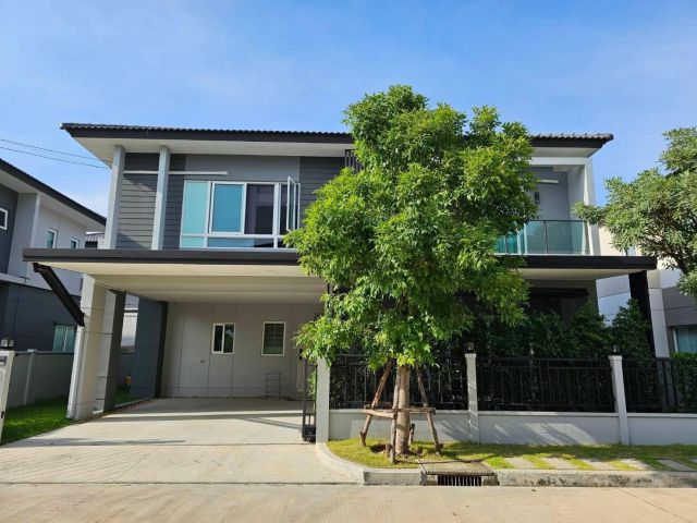 ขายบ้านเดี่ยว โครงการ CENTRO บางนา-ศรีนครินทร์ (ถนนบัวนครินทร์)