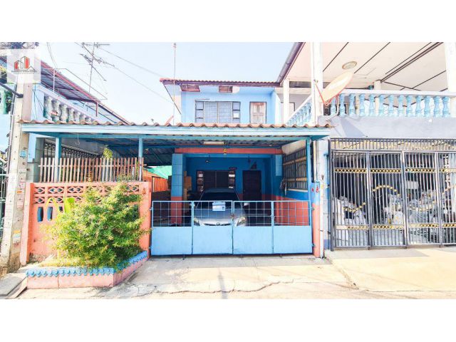 ขาย ทาวน์โฮม เงียบสงบ น่าอยู่หมู่บ้านพระปิ่น 2 180 ตรม. 26.7 ตร.วา