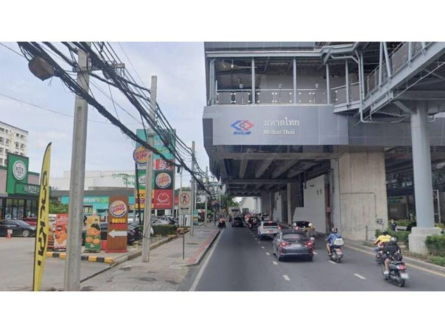 ขายที่ดินเปล่า 100 ตรว. ถ. ลาดพร้าว ซอย122 แยก 6 ห่างสถานีรถไฟฟ้า มหาดไทย 250 เมตร แขวงคลองจั่น เขตบางกะปิ กรุงเทพๆ
