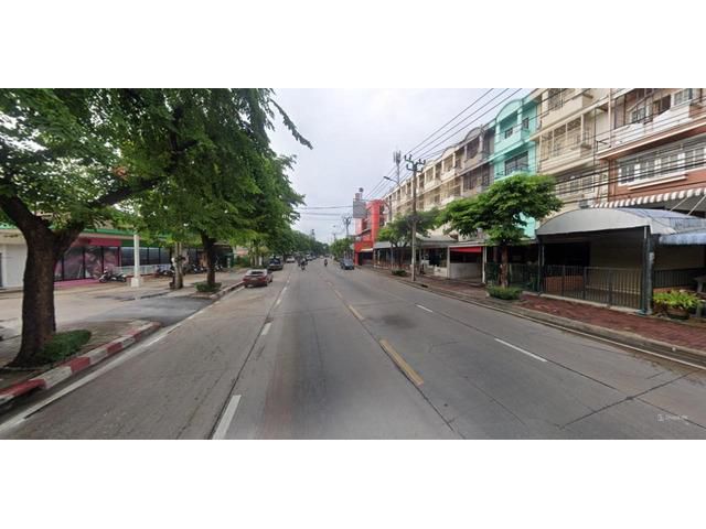 ขายที่ดินเปล่า ซอยนาคนิวาส 48 ใกล้ เซ็นทรัลอีสต์วิลล์ !