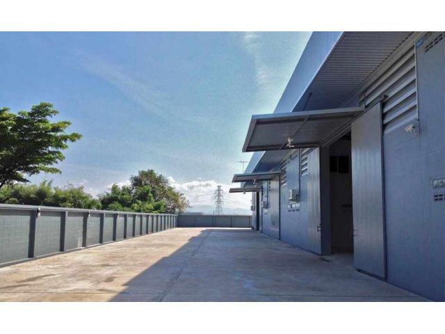 F92  ให้เช่า Warehouse โกดังสินค้า ขนาด 940 ตรม. ห่างท่าเรือแหลมฉบังแค่ 6 กม.