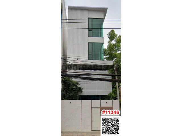 เช่า โฮมออฟฟิศ 4ชั้น  ซีนเนอรี่ พัฒนาการ – ทองหล่อ  สไตล์โมเดิร์น