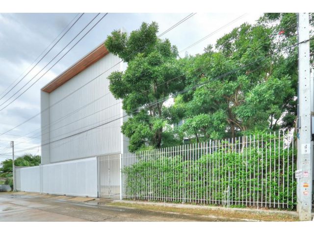 ขาย บ้านเดี่ยว บ้านสไตล์ Modern box บ้าน สุขาภิบาล 814 ตรม 146 ตรว พร้อมเข้าอยู่