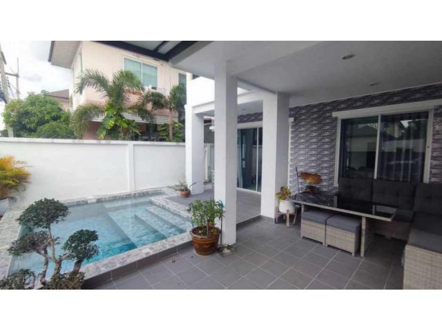 H463 ขาย บ้านแฝด THE RESIDENCE พร้อมสระว่ายน้ำส่วนตัว ห่างทะเล 10 นาที