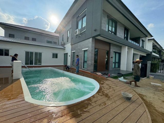ให้เช่า บ้านหรู 7 ห้องนอน พร้อมสระว่ายน้ำส่วนตัว
เพิ่งทำเสร็จ บ้านเดี่ยวใกล้เมกะบางนา The City บางนา