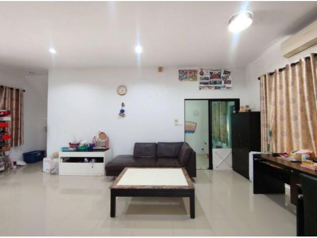 ขาย บ้านเดี่ยว เข้าออกได้2ทาง ใกล้โรงเรียนอัสสัมธน เด่นหล้า Zerene Petchkasem-Phutthamonthon Sai 3 200 ตรม 83.4 ตรว ห้องเยอะเป็นสัดส่วน
