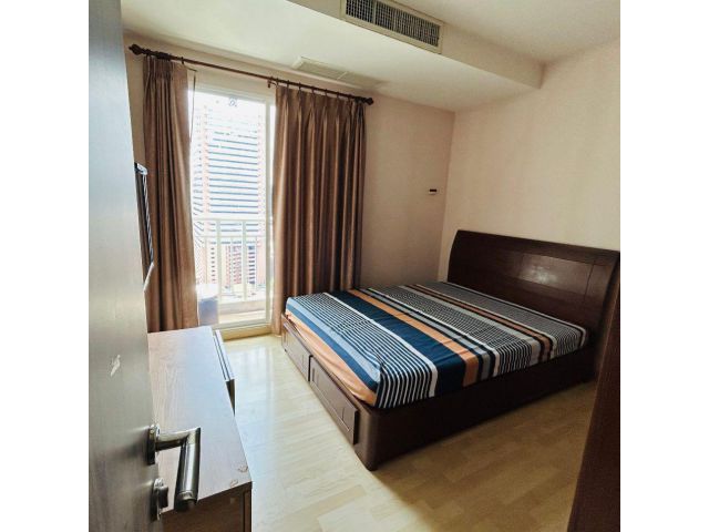 ให้เช่า คอนโด 59 Heritage Condo 82 ตรม. 2beds 2 baths 1 living 1 balcony 1 fix parking space