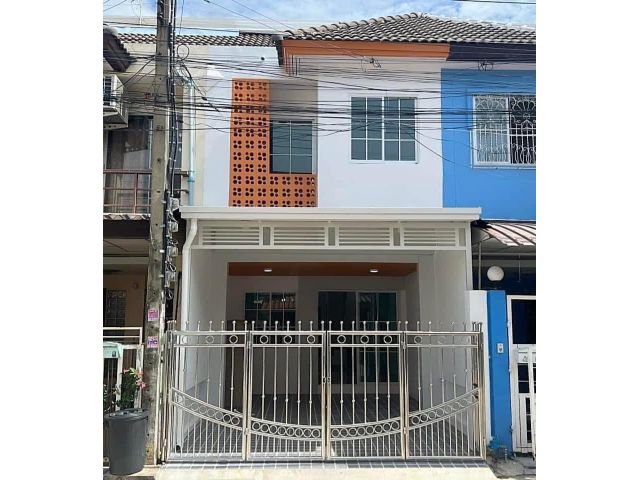 หมู่บ้านร็อคการ์เด้นโฮม2 ถ.วัชรพล-สายไหม