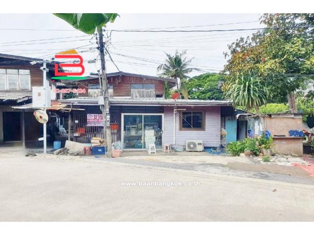 ที่ดินพร้อมบ้าน 2 ชั้น เฉลิมพระเกียรติ ร.9 ซอย 55 เนื้อที่ 11.7 ตรว. ถ.เฉลิมพระเกียรติ ร.9 เขตประเวศ