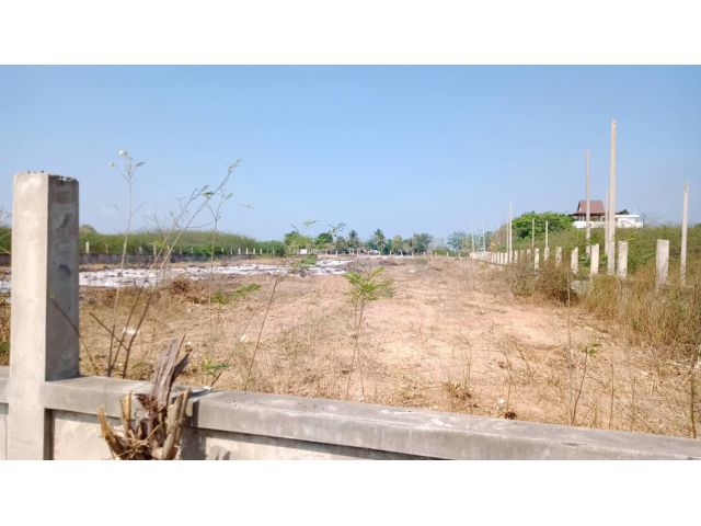 ขายที่ดิน 2-2-0 ไร่ หาดเจ้าสำราญ เพชรบุรี