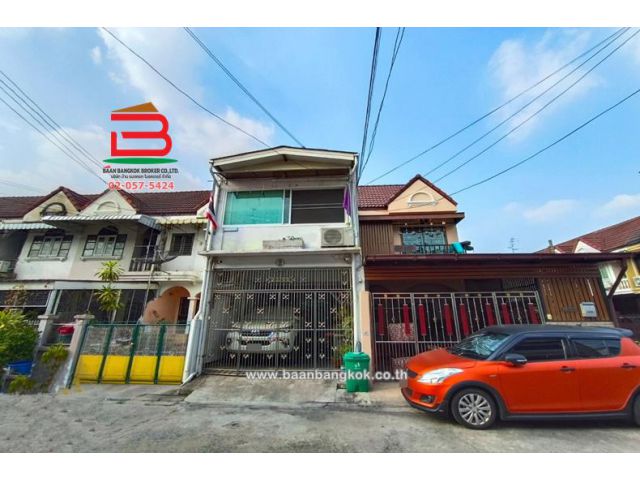 ทาวน์เฮาส์ ซอยกรุงเทพ-นนทบุรี 56 เนื้อที่ 16.5 ตรว. ใกล้สี่แยกวงศ์สว่าง ถนนกรุงเทพ-นนทบุรี แขวงบางซื่อ เขตบางซื่อ กรุงเทพมหานคร