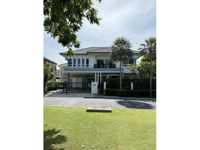 บ้านเดี่ยวให้เช่า-ขาย: Grand Bangkok Boulevard พระราม 9 - ศรีนครินทร์