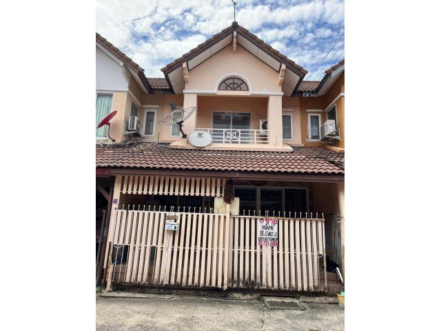 ขายบ้าน หมู่บ้านซื่อตรง ถนนรังสิต-นครนายก ถนนรังสิตคลอง3 ตำบลบึงยี่โถ อำเภอธัญบุรี ปทุมธานี