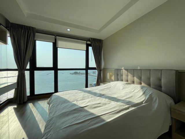 ให้เช่า ราคาดี คอนโดลัดดาพลัส ห้องสวย พร้อมเฟอร์ฯ วิวทะเล ใจกลางเมืองศรีราชา