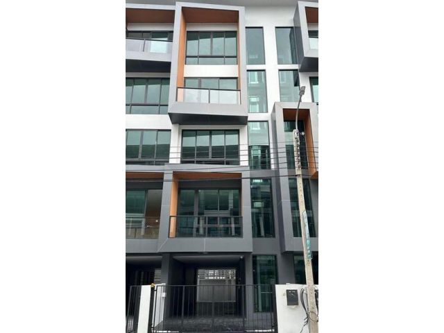 P371 ให้เช่า โฮมออฟฟิศ โครงการ เจ ดับบลิว พาร์ค  กรุงเทพกรีฑา  JW Park Home Office Krungthep Kreetha ทิศเหนือ