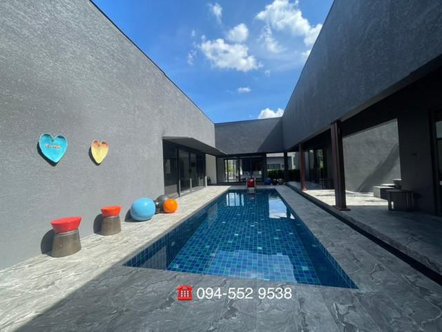 บ้านพร้อมอยู่หมูสี ปากช่อง เขาใหญ่ 207ตรว พร้อมสระว่ายน้ำกลางบ้าน และประติมากรรมที่สวยงามมาก