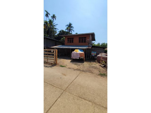 ขายที่ดินพร้อมบ้าน