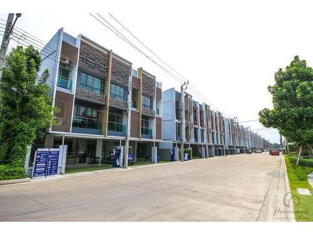 เช่า ทาวน์โฮม โครงการเดอะ วิชั่น ลาดพร้าว นวมินทร์ เหมาะอยู่อาศัยหรือทำโฮมออฟฟิศ