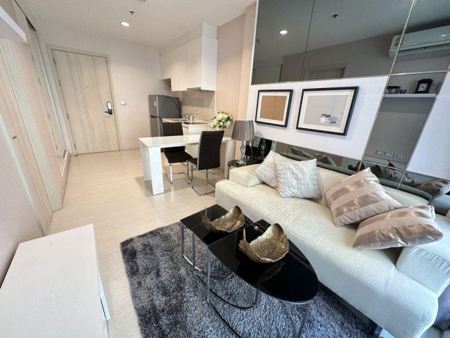 Rhythm Sukhumvit 42 for rent 1 bedroom 1 bathroom 35.5 sqm rental 24,000 baht/month