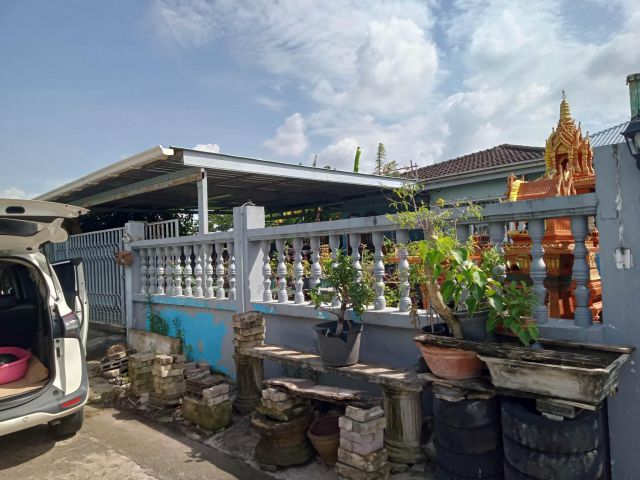 ตัดใจขายด่วน ถูกถูก ทาวน์เฮ้าส์64ตรว หมู่บ้านวิชิตนครใกล้เซ็นทรัลพระราม2