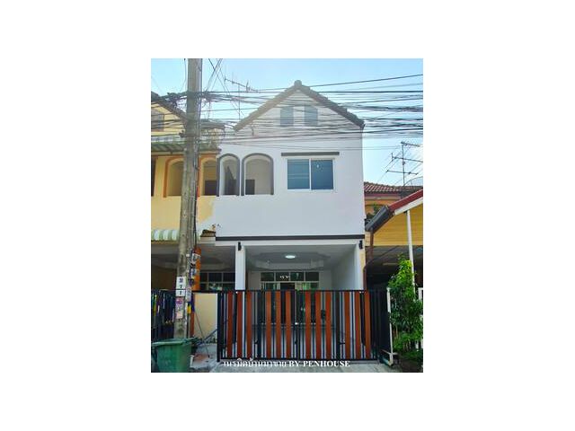 ขาย ทาวน์เฮ้าส์ย่านรามอินทรา117 ใกล้รถไฟฟ้าสถานีบางชัน มบ.คณาทรัพย์ ถ.เจริญพัฒนา7 พระยาสุเรนทร์ บางชัน มีนบุรี