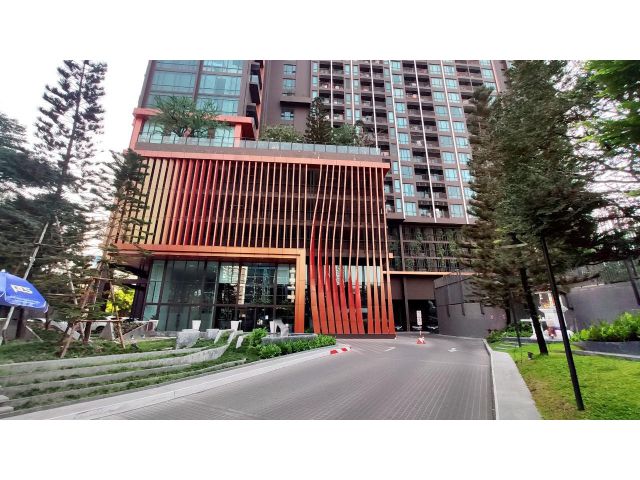ขายคอนโด Whizdom Avenue Ratchada Ladprao(พร้อมผู้เช่า) MRT ลาดพร้าว 28.35 ตร.ม. 1 ห้องนอน ตกแต่งครบพร้