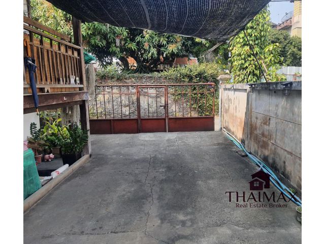 ที่ดินในคูเมืองเชียงใหม่ เนื้อที่ 102 ตรว. ใกล้สถานที่ท่องเที่ยว ถนนคนเดินวันอาทิตย์
