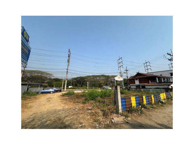 TL0116  ที่ดินติดถนนสายเชียงใหม่ - หางดง ห่างจากสี่แยกสะเมิงเพียง 100 เมตร