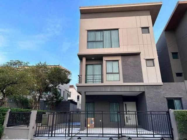 ให้เช่า บ้านแฝด 3 ชั้น บ้านกลางเมือง รามอินทรา 83 สเตชั่น ติดสวน ใกล้รถไฟฟ้าสายสีชมพู หลังมุม วิวสวน พร้อมอยู่ ถนนกาญจนา