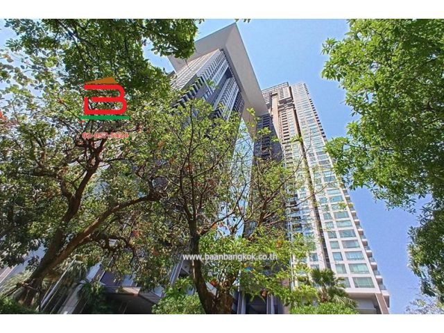 ห้องชุดคอนโด สตาร์วิว พระราม 3 (Star View Rama 3) เนื้อที่ 82 ตรม. ถนนทางพิเศษเฉลิมมหานคร แขวงบางโคล่ เขตบางคอแหลม