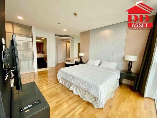 For rent Condo Urbana Sathorn เออร์บาน่า สาทร