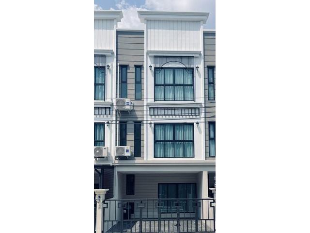 เช่า ทาวน์โฮม หมู่บ้าน Eternity Town Primrose วัชรพล สุขาภิบาล5