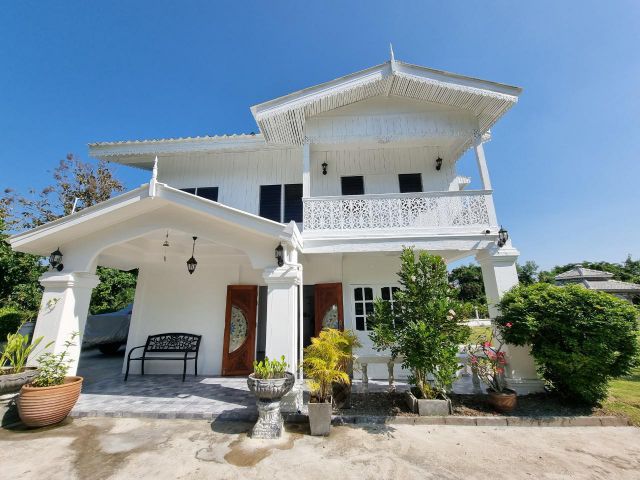 TS0165  ขาย บ้านสวย  รีโนเวทใหม่ทั้งหลัง