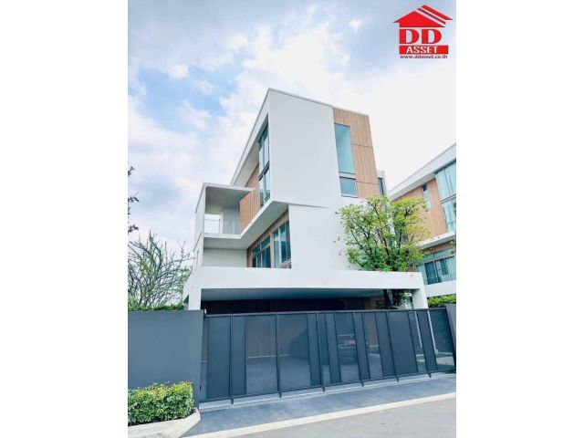 For Sale VIVE Rama 9 (วีเว่ พระราม 9) บ้านหรู กรุงเทพกรีฑา
