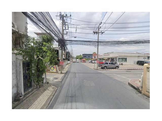 ขายที่ดินพร้อมสิ่งปลูกสร้าง ทำเลดี ซอยลาดพร้าว 80