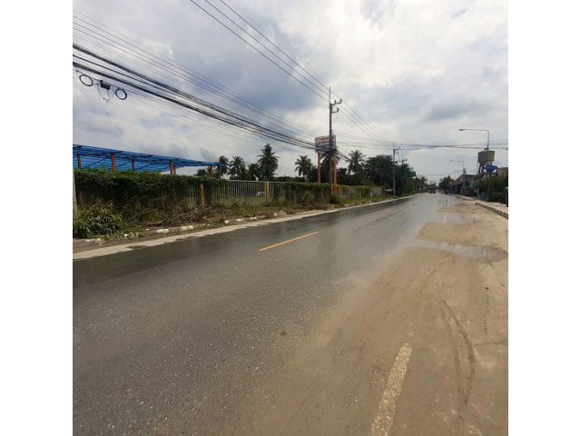 ขายที่ดินถมแล้ว ทำเลดี ติดถนนลาดยาง 100เมตรใกล้ชุมชนใกล้แหล่งท่องเที่ยว เนื้อที่ 2-3-90 ไร่เหมาะสร้างหอพัก,ทำธุรกิจอื่นๆ