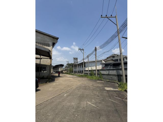 ขายโรงงานฟอกย้อมผ้า +หอพัก50ห้อง 32ไร่ เหมา380ล้าน อ.กระทุมแบน จ.สมุทรสาคร.อยู่พื้นที่สีม่วง แหล่งโรงงาน