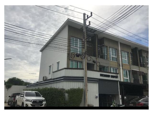 ให้เช่า และขาย ทาวน์โฮม เบล็สทาวน์ ศรีสมาน ติวานนท์  ปทุมธานี